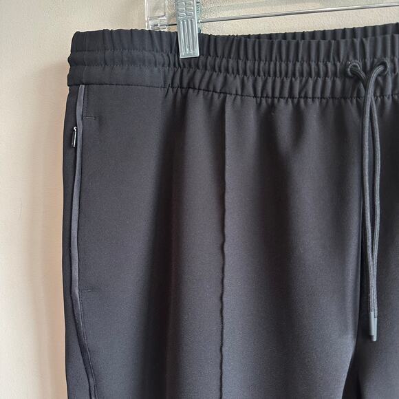 Athleta Endeavor Jogger Black 18 982373 - Picture 4 of 11